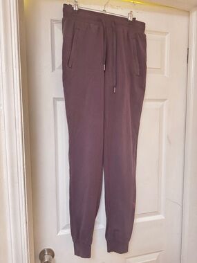 Women's Drawstring Jogger Pants in Plum